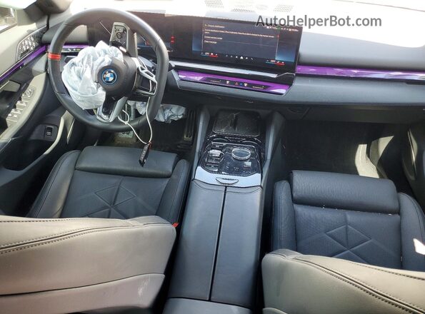 WBY43FK05SCU78665 2025 BMW OTHER White Dashboard view