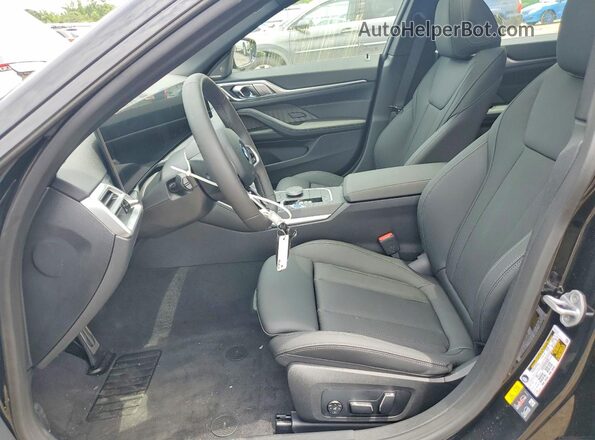 WBY43HD05TFW49911 2026 BMW I4 Black Widok wnętrza z przodu