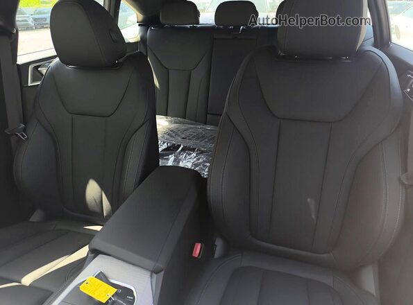 WBY43HD09TFW48762 2026 BMW I4 Black Вид задніх сидінь