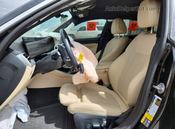 WBY73AW00PFR17030 2023 BMW I4 Black წინა სალონის ხედი