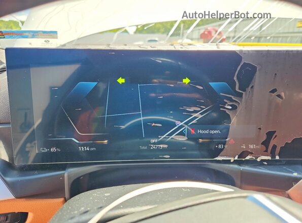 WBY73AW02RFS64252 2024 BMW I4 White ხელსაწყოთა პანელის ხედი
