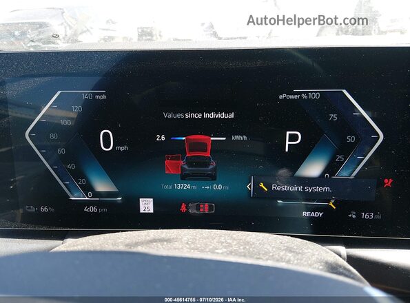 WBY73AW04PFR36292 2023 BMW I4 Silver Vista de los asientos traseros