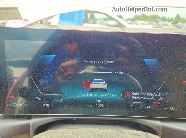 WBY73AW08RFS75434 2024 BMW I4 Pink Instrument cluster view