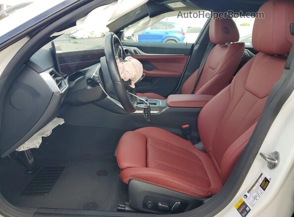 WBY83FB02RFT23615 2024 BMW I4 White Widok wnętrza z przodu