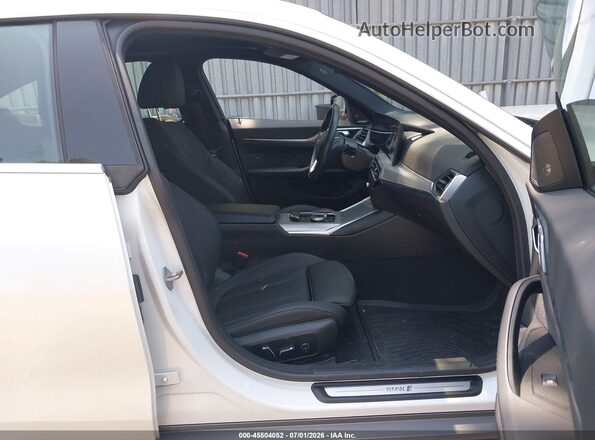 WBY83FB04RFS70609 2024 BMW I4 White Front interior view