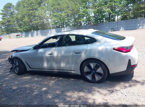 WBY83FB04RFS70609 2024 BMW I4 White 360 interior view