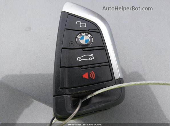 WBY83FB05RFT37055 2024 BMW I4 Gray Առջևի վահանակի տեսք