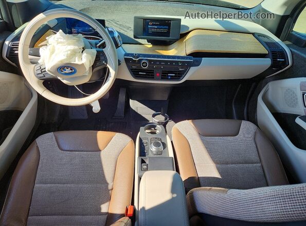 WBY8P8C58K7D87672 2019 BMW I3 Black Առջևի վահանակի տեսք