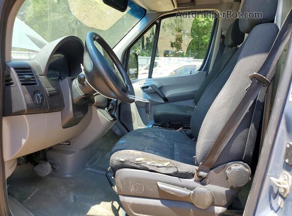 WD3PE7CD2JP635182 2018 MERCEDES-BENZ SPRINTER Blue Widok wnętrza z przodu