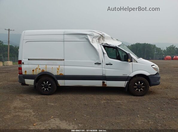 WD3PE7CD4GP259710 2016 MERCEDES-BENZ SPRINTER White Панорамний вид салону 360°