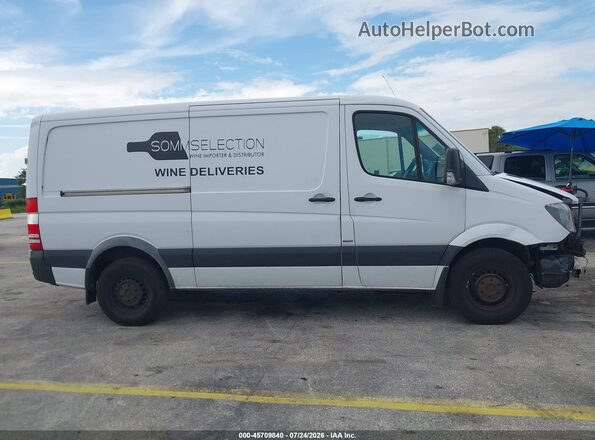 WD3PE7DD6GP254104 2016 MERCEDES-BENZ SPRINTER White 360 interior view