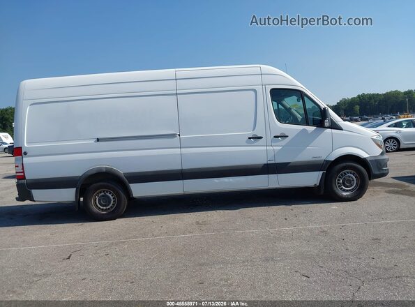 WD3PE8DD3GP302096 2016 MERCEDES-BENZ SPRINTER White Vista interior trasera