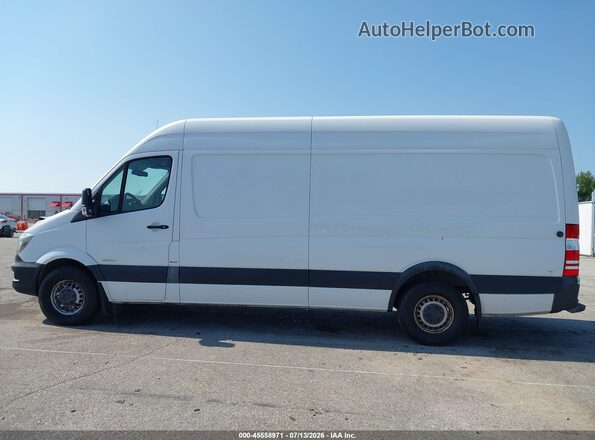WD3PE8DD3GP302096 2016 MERCEDES-BENZ SPRINTER White Vista interior de 360 grados