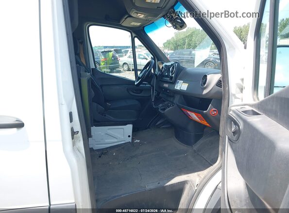 WD3PF1CD3KP058366 2019 MERCEDES-BENZ SPRINTER Белый Вид салона спереди