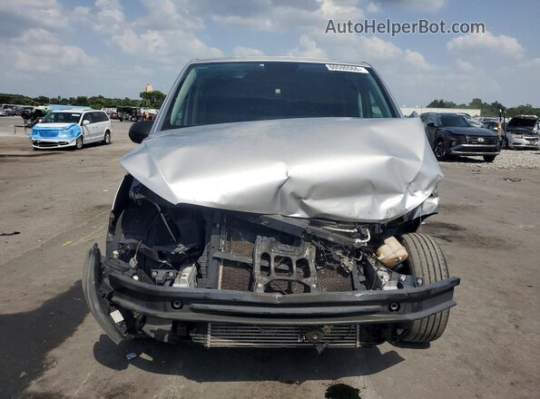 WD3PG2EA2J3367371 2018 MERCEDES-BENZ METRIS Silver Դիմացի տեսք