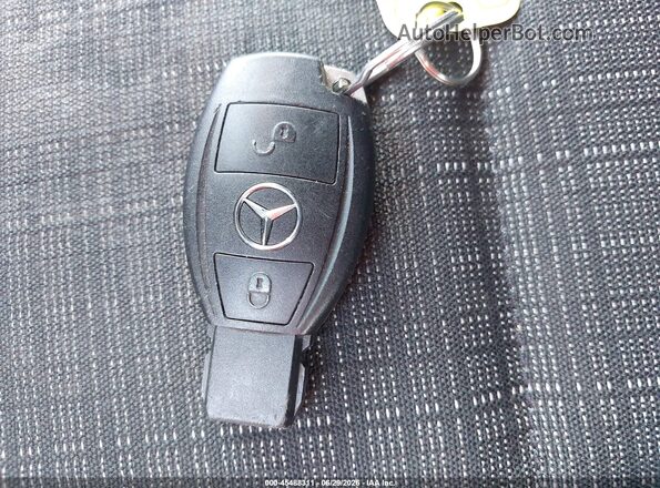 WD3PG2EA3K3508675 2019 MERCEDES-BENZ METRIS Blue Vista del salpicadero