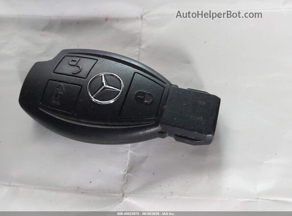 WD3PG2EAXG3199567 2016 MERCEDES-BENZ METRIS White Առջևի վահանակի տեսք