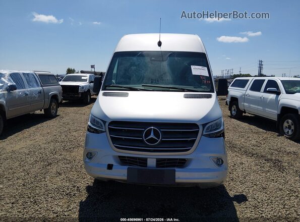 WD4PF0CD1KP190323 2019 MERCEDES-BENZ SPRINTER White Вид задньої частини салону