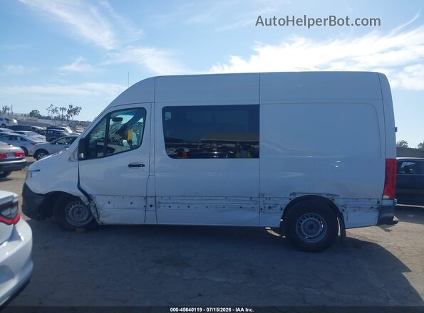 WD4PF0CD3KT003820 2019 MERCEDES-BENZ SPRINTER White Սալոնի 360 աստիճան տեսք