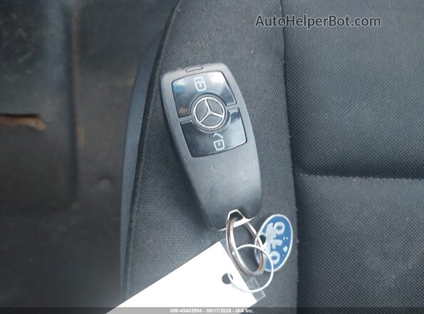 WD4PF0CD7KP104626 2019 MERCEDES-BENZ SPRINTER Blue Dashboard view