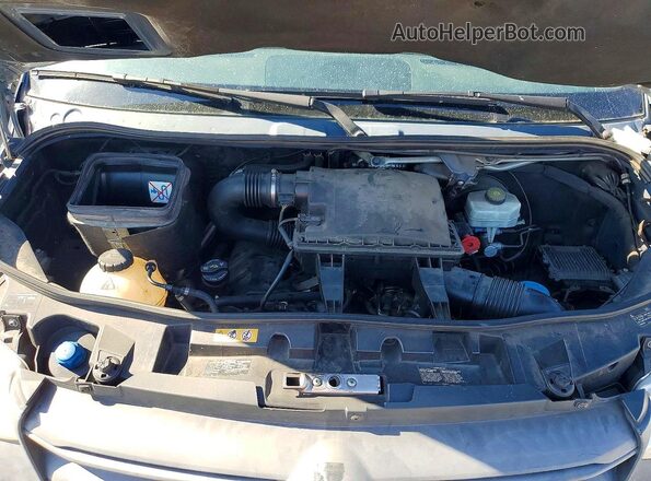 WD4PF1CD9KP137715 2019 MERCEDES-BENZ SPRINTER Blue Շարժիչի բաժամունքի տեսք