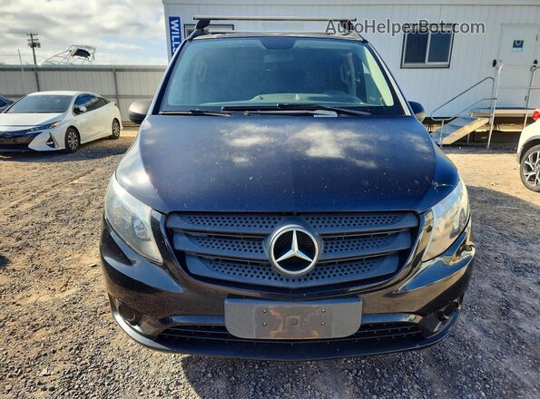 WD4PG2EE4H3284159 2017 MERCEDES-BENZ METRIS Black Вид спереду