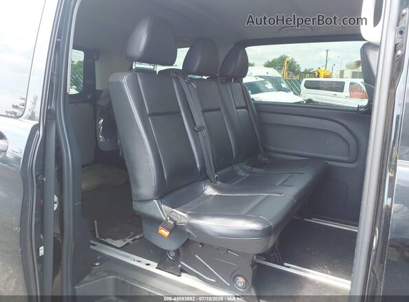 WD4PG2EE5J3397916 2018 MERCEDES-BENZ METRIS Black Вид наклейки з VIN-кодом
