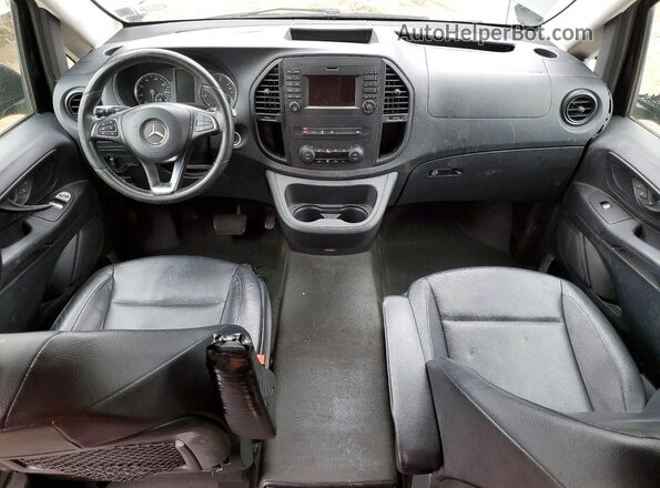 WD4PG2EE5J3413919 2018 MERCEDES-BENZ METRIS Black წინა პანელის ხედი