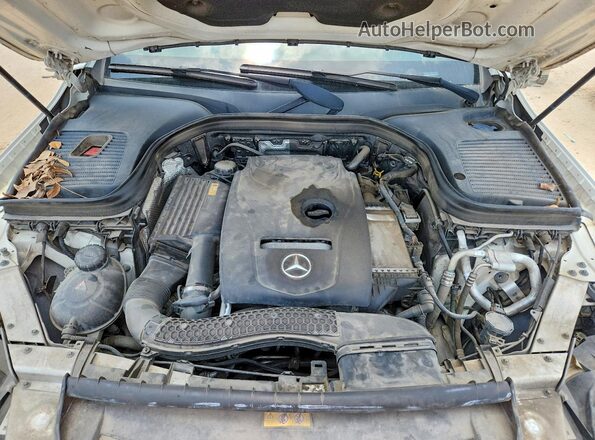 WDC0G4JB0HF163818 2017 MERCEDES-BENZ GLC-CLASS White Engine compartment view