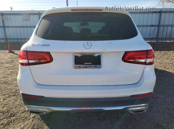 WDC0G4JB0JV035946 2018 MERCEDES-BENZ GLC-CLASS White Rear view