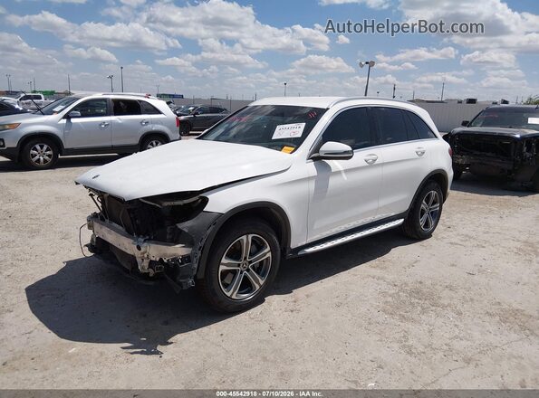 WDC0G4JB0JV056246 2018 MERCEDES-BENZ GLC 300 White Przód lewy