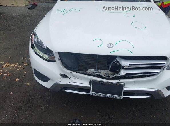 WDC0G4JB1HF115020 2017 MERCEDES-BENZ GLC 300 White Widok z przodu