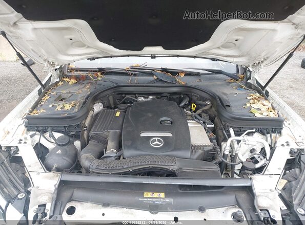 WDC0G4JB1HF115020 2017 MERCEDES-BENZ GLC 300 White Widok z tyłu