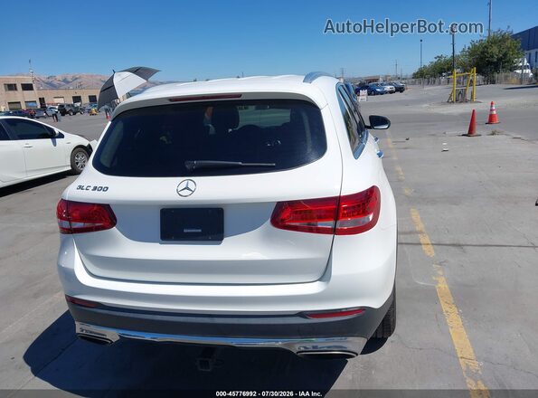 WDC0G4JB1HV011164 2017 MERCEDES-BENZ GLC 300 White 