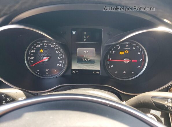WDC0G4JB1JV019447 2018 MERCEDES-BENZ GLC-CLASS Черный Вид щитка приборов