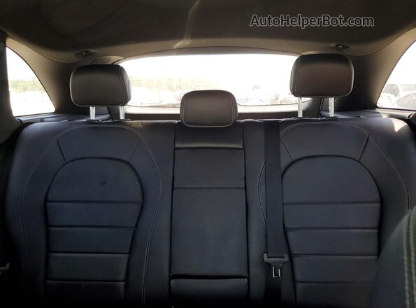 WDC0G4JB1JV020971 2018 MERCEDES-BENZ GLC-CLASS White უკანა სავარძლების ხედი