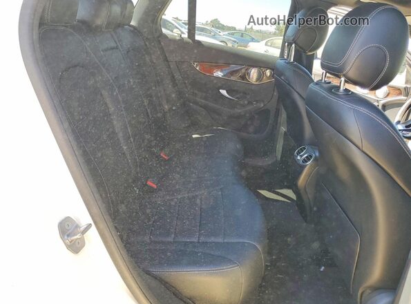 WDC0G4JB2HF193161 2017 MERCEDES-BENZ GLC-CLASS White Rear interior view