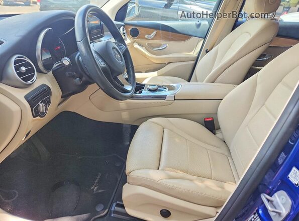 WDC0G4JB2JV038718 2018 MERCEDES-BENZ GLC-CLASS Синий Вид салона спереди