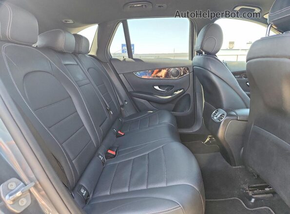 WDC0G4JB2JV056278 2018 MERCEDES-BENZ GLC-CLASS Gray Widok tylnych siedzeń