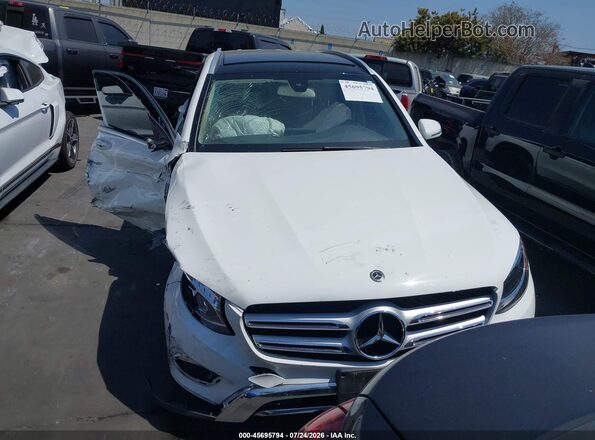 WDC0G4JB3JV046682 2018 MERCEDES-BENZ GLC 300 White Rear interior view