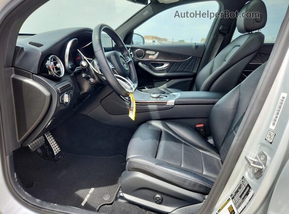WDC0G4JB3JV065894 2018 MERCEDES-BENZ GLC-CLASS Silver წინა სალონის ხედი
