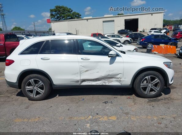 WDC0G4JB4HF182694 2017 MERCEDES-BENZ GLC 300 White Սալոնի հետևի տեսք