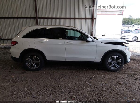 WDC0G4JB4KV126817 2019 MERCEDES-BENZ GLC 300 White Widok wnętrza z tyłu