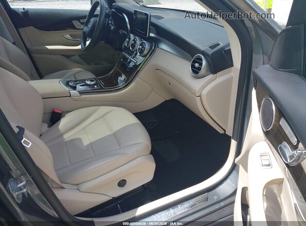 WDC0G4JB5JV080798 2018 MERCEDES-BENZ GLC 300 Gray Vista interior delantera