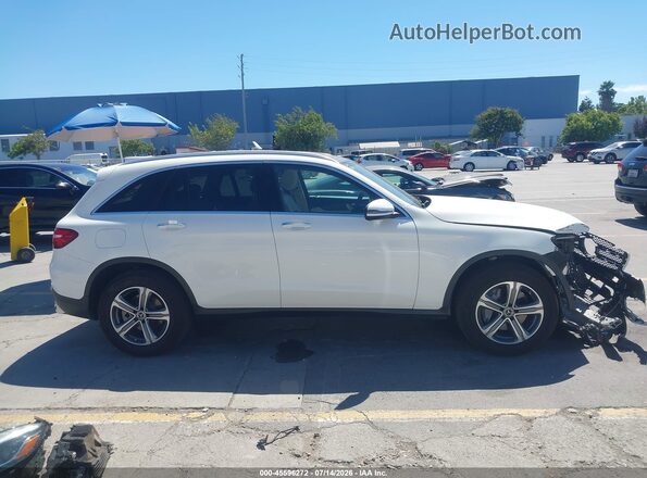 WDC0G4JB5K1000800 2019 MERCEDES-BENZ GLC 300 White Սալոնի 360 աստիճան տեսք