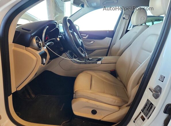 WDC0G4JB5KV133792 2019 MERCEDES-BENZ GLC-CLASS White Widok wnętrza z przodu
