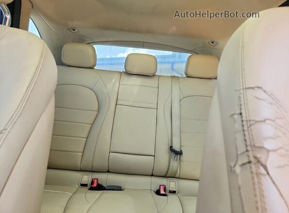 WDC0G4JB6HF196807 2017 MERCEDES-BENZ GLC-CLASS White Հետևի նստատեղերի տեսք
