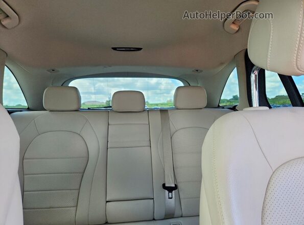 WDC0G4JB6JV057630 2018 MERCEDES-BENZ GLC-CLASS Red Вид задніх сидінь