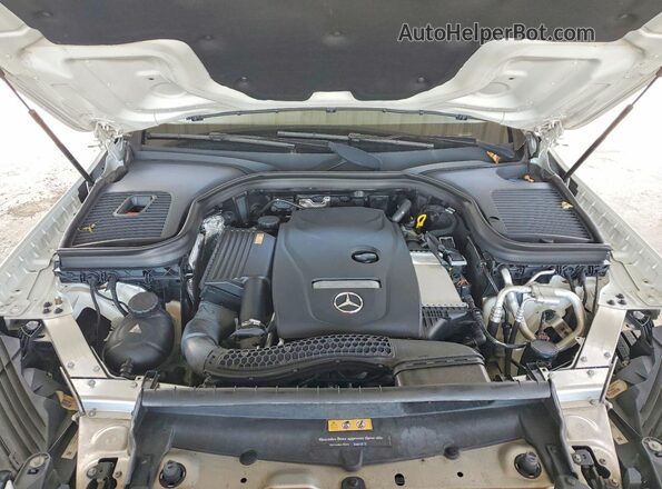 WDC0G4JB7HF124837 2017 MERCEDES-BENZ GLC-CLASS White Rear interior view