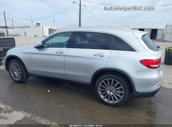 WDC0G4JB7JV103711 2018 MERCEDES-BENZ GLC 300 Серебряный Панорамный вид салона 360°